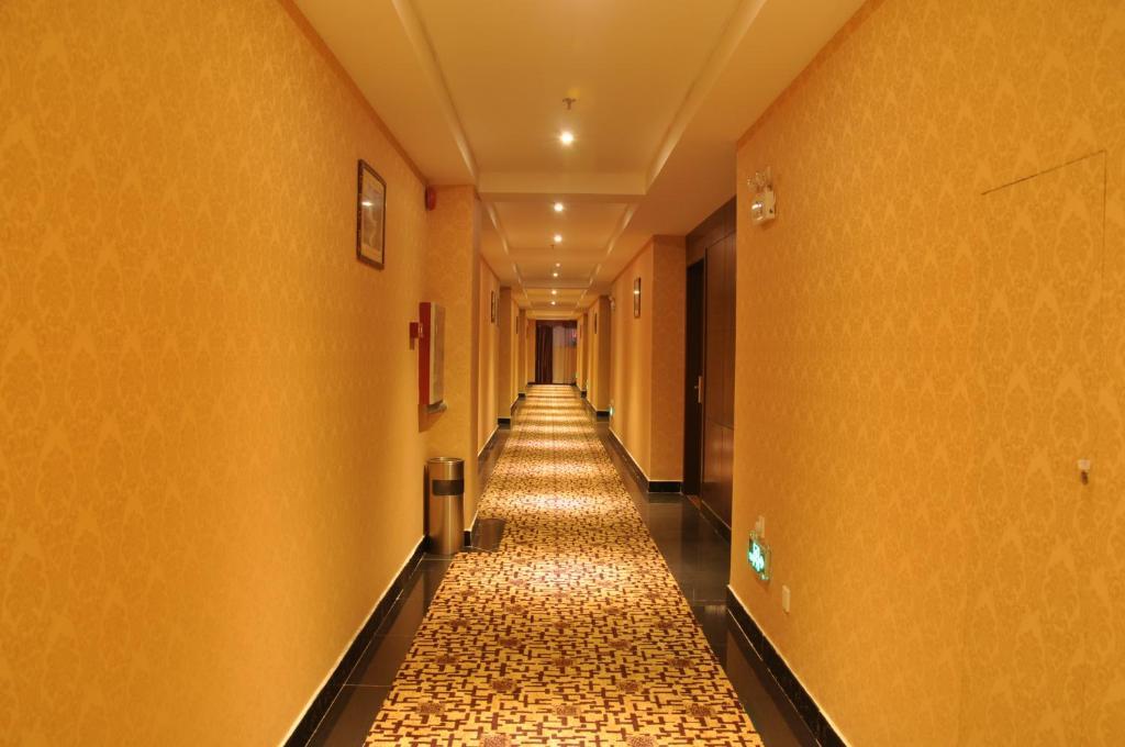 Huiao Hotel Canton Extérieur photo